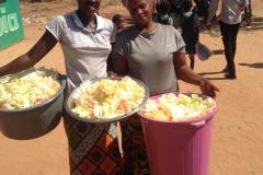 Van de bijdrage voor het Kerstfeest werd er ook ander eten voorzien.