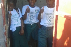 Ook zijn inmiddels de toiletruimten betegeld.